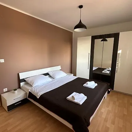 펜션 Relax And Unwind: Family-friendly House Near In Zagrad 자다르